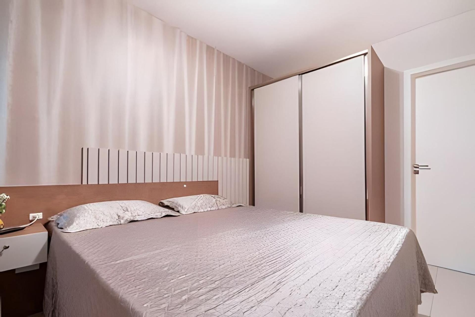 Апартаменты Residencial Ribeiro Бомбиньяс Экстерьер фото